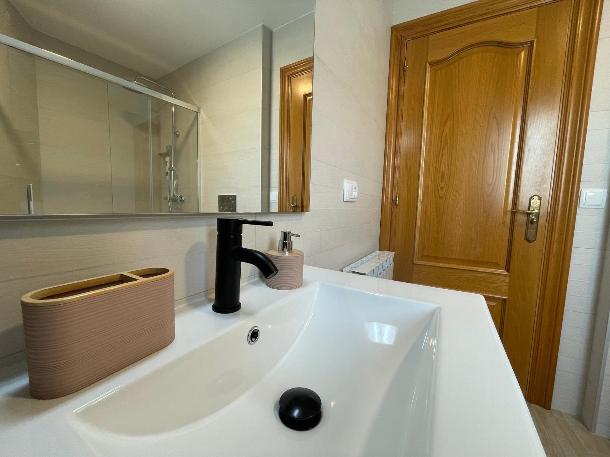 Apartamentos Montejurra Ayegui ภายนอก รูปภาพ