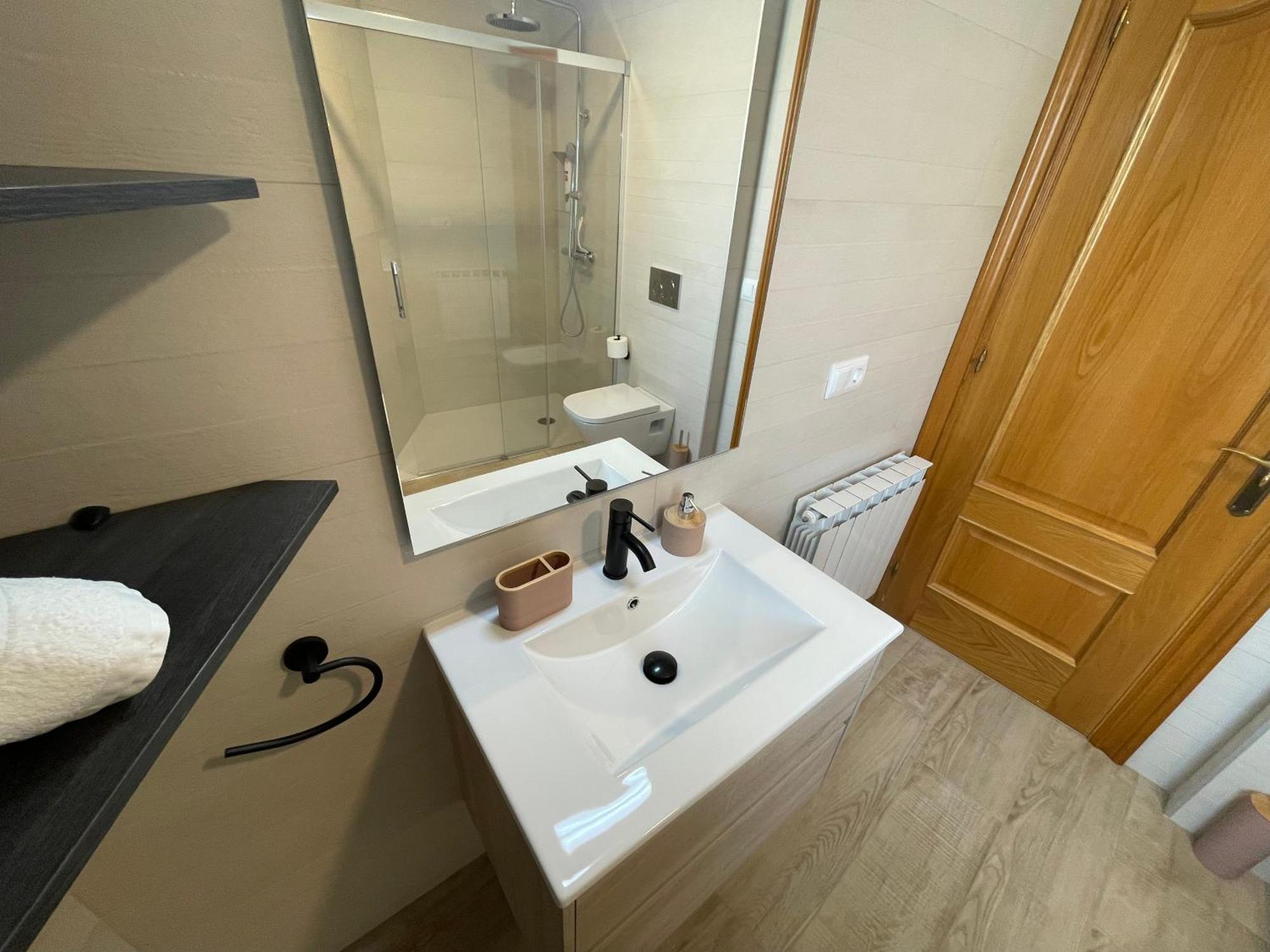 Apartamentos Montejurra Ayegui ภายนอก รูปภาพ