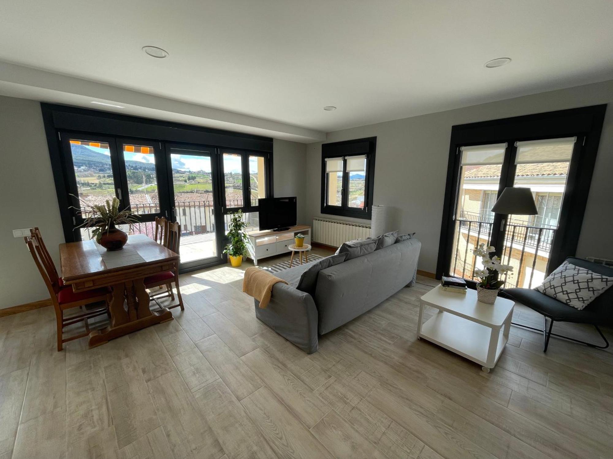 Apartamentos Montejurra Ayegui ภายนอก รูปภาพ