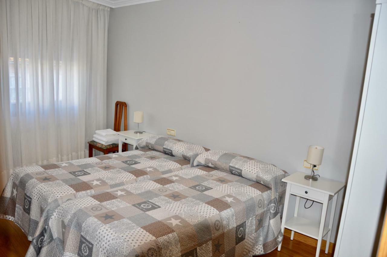 Apartamentos Montejurra Ayegui ภายนอก รูปภาพ